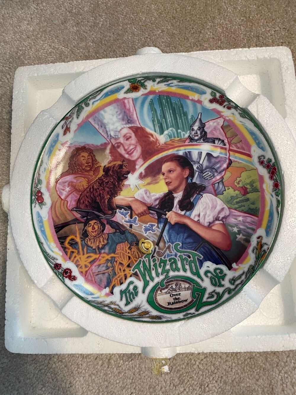 1993 WIZARD OF OZ *Over the Rainbow* MUSICAL PLATE by KNOWLES PLATE